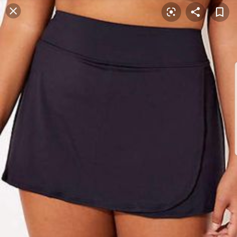 Black swim skirt